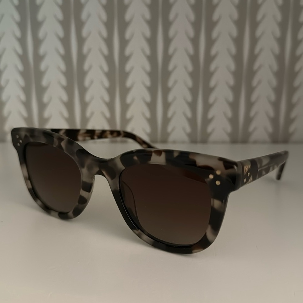 KREWE Jena Sunglasses in Malt